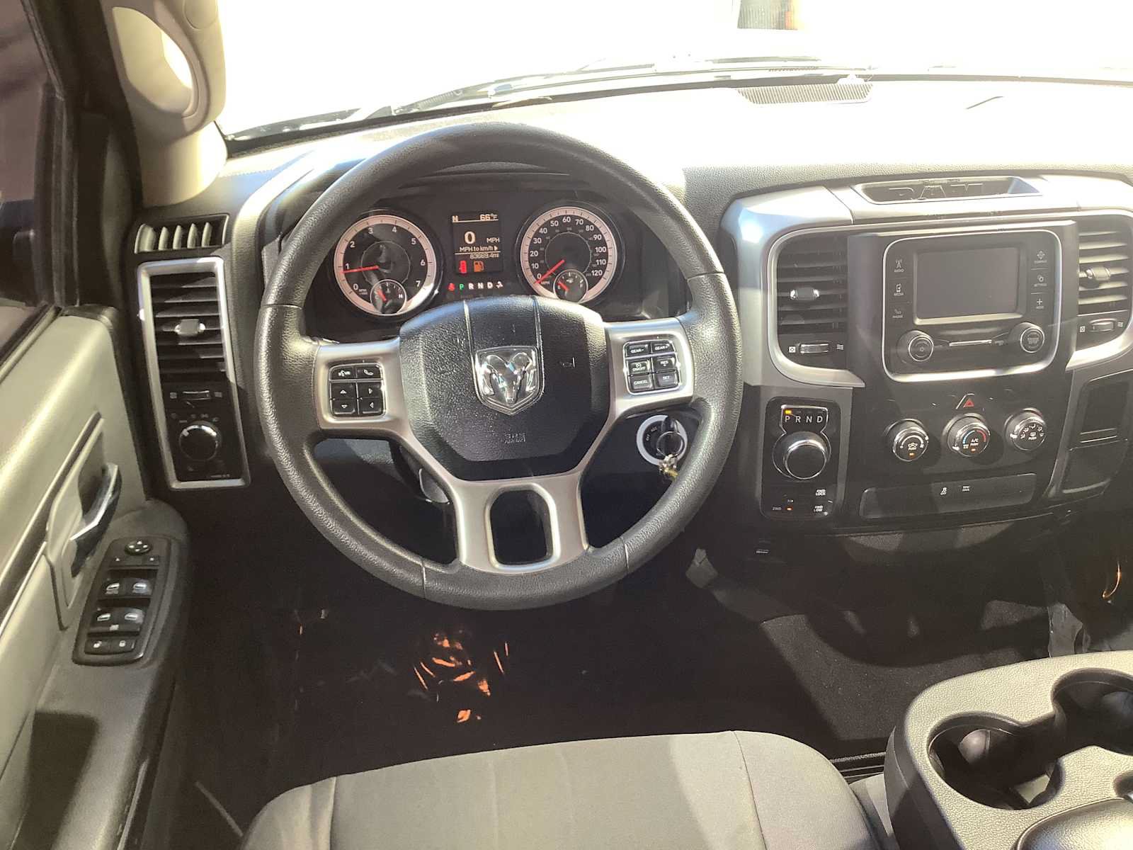 Used 2021 RAM 1500 Classic SLT AWD/4WD image 10