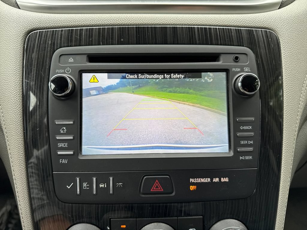 Used 2015 Chevrolet Traverse LT FWD image 17