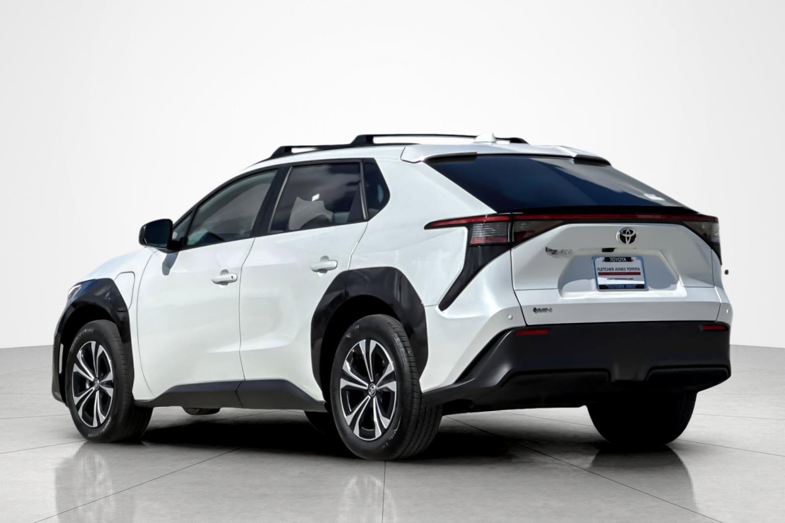Certified 2024 Toyota bZ4X XLE w/ Weather Package FWD image 3