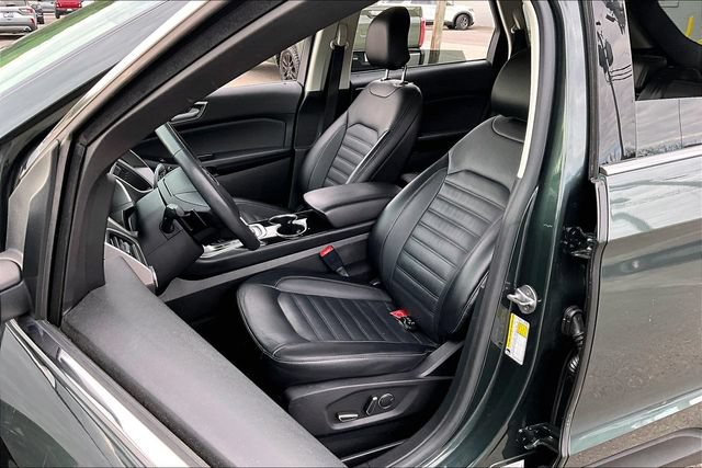 Used 2015 Ford Edge SEL w/ Equipment Group 201A FWD image 27