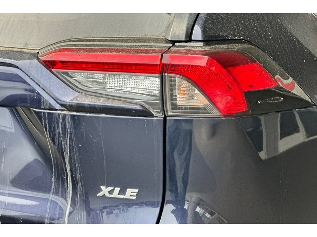 Used 2024 Toyota RAV4 XLE FWD image 7