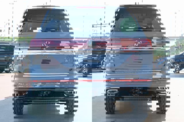 New 2025 Volkswagen Atlas SEL Premium R-Line image 5