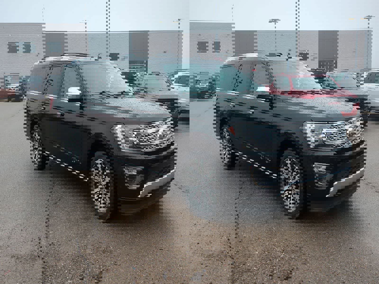 Used 2020 Ford Expedition Max Platinum image 2