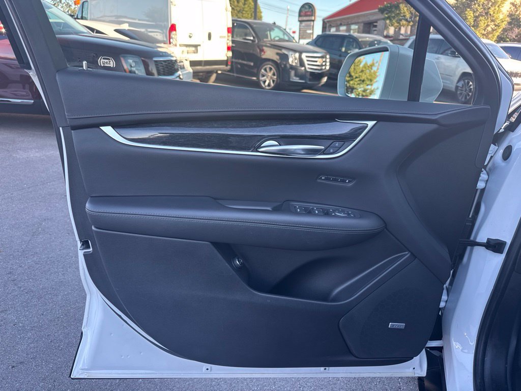 Used 2020 Cadillac XT5 Premium Luxury AWD/4WD image 10