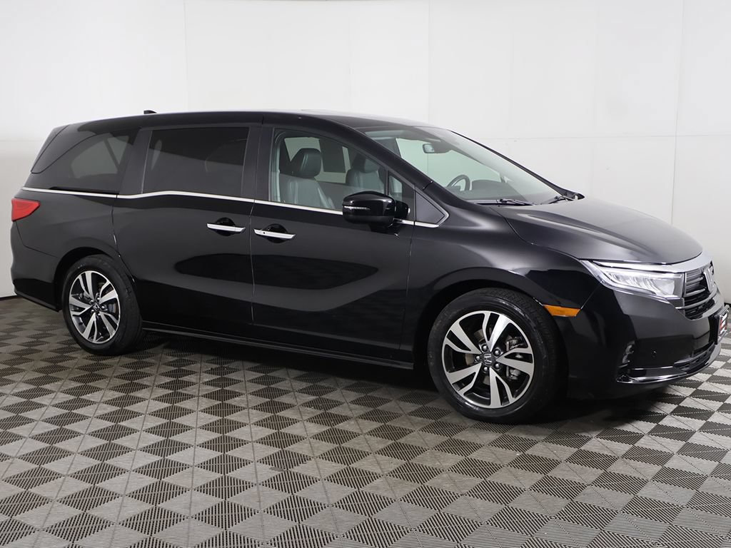 Used 2023 Honda Odyssey Touring image 17