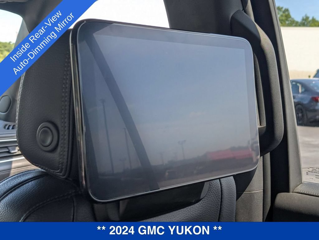 Used 2024 GMC Yukon Denali w/ Advanced Technology Package AWD/4WD image 32