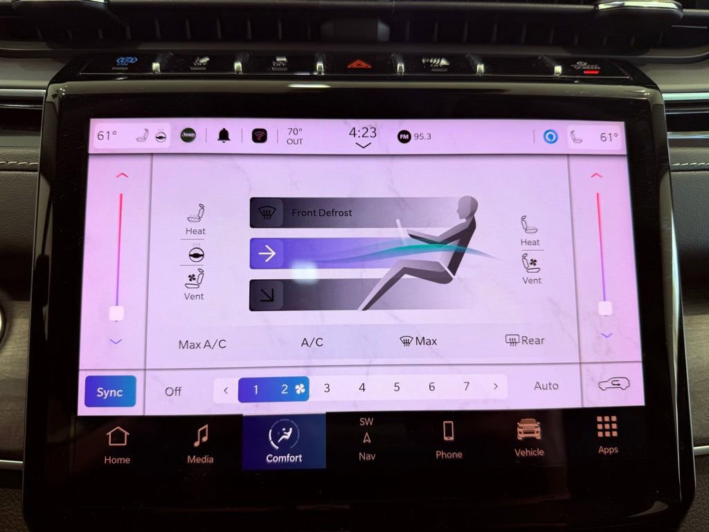 Used 2022 Jeep Grand Cherokee Limited 4xe w/ Luxury Tech Group II AWD/4WD image 30