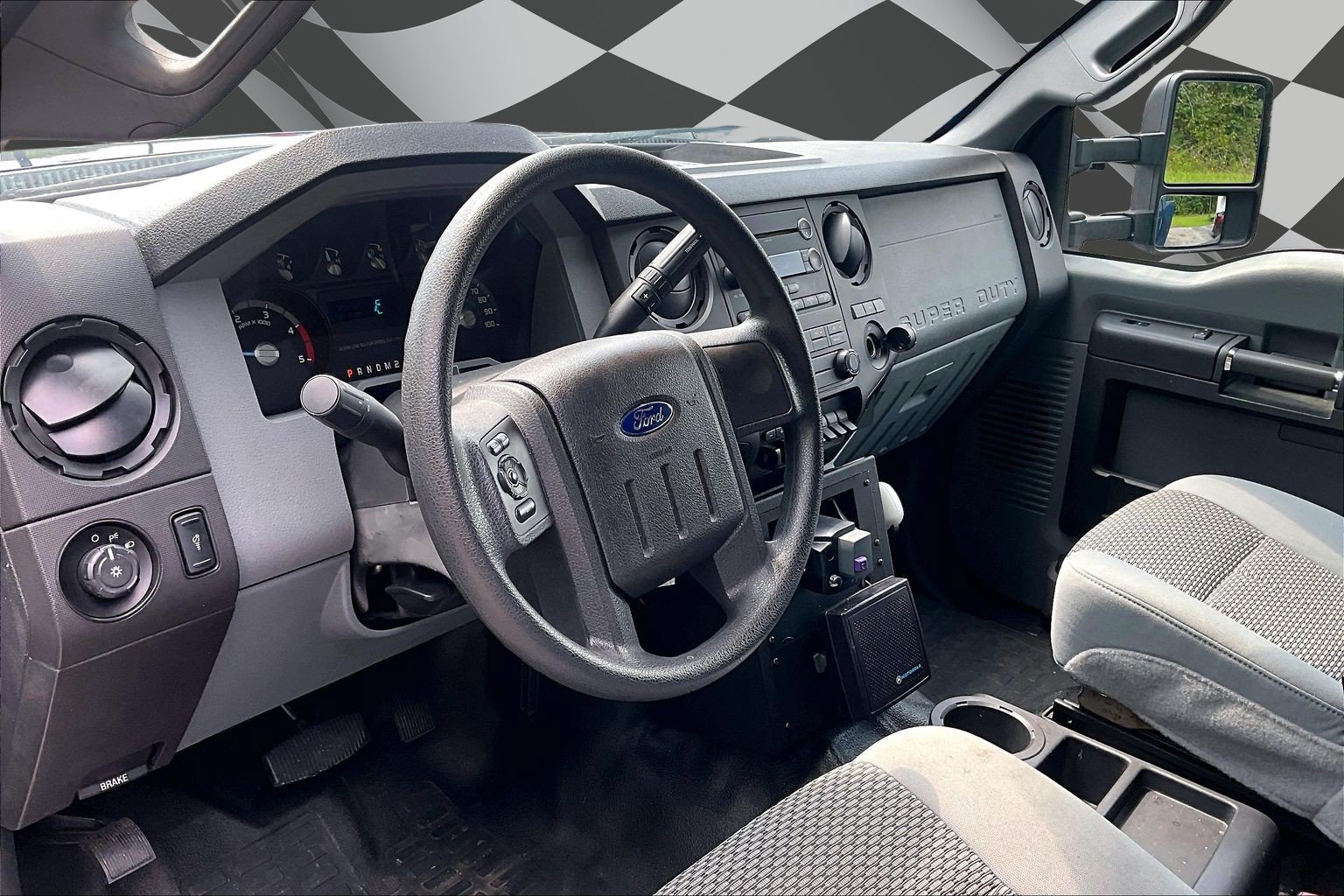 Used 2014 Ford F450 XL w/ Power Equipment Group AWD/4WD image 13