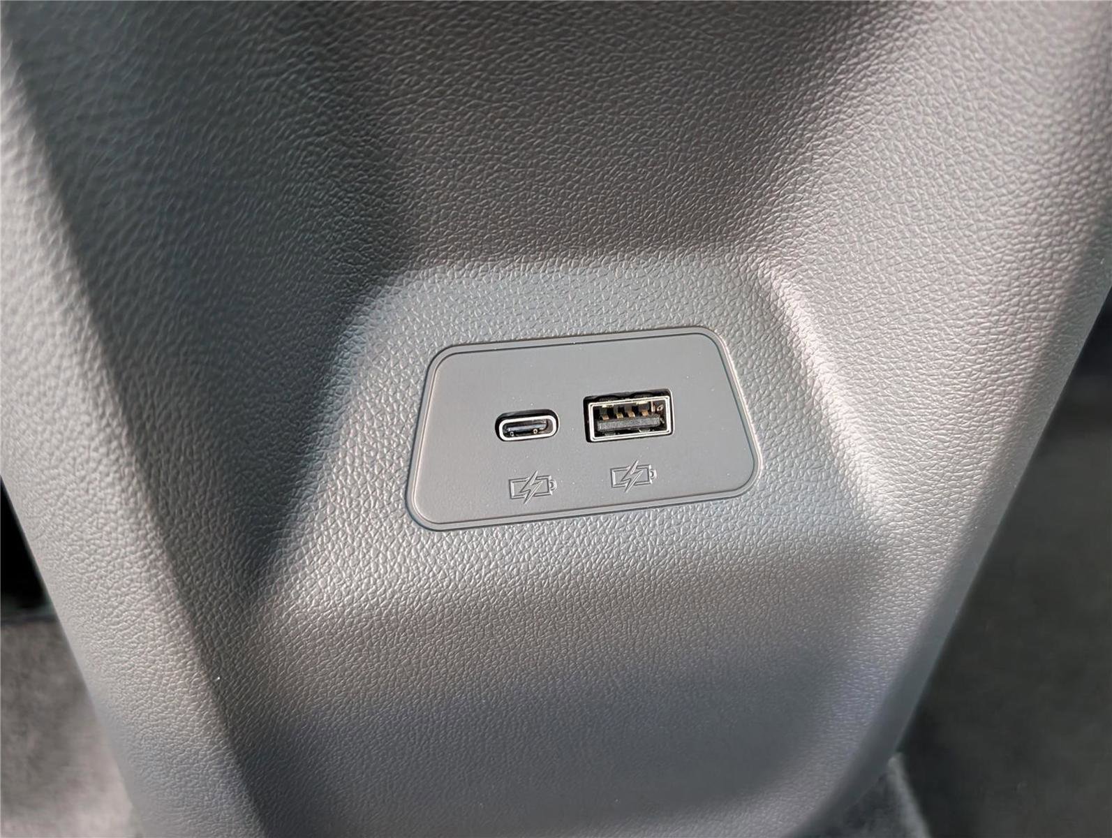New 2026 Buick Envision Sport Touring AWD/4WD image 10