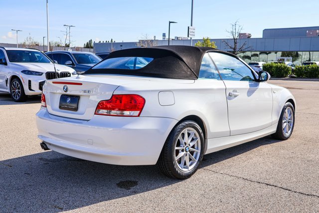 Used 2011 BMW 128i Convertible image 5