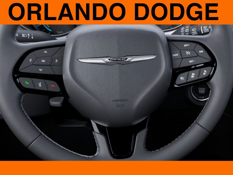 New 2025 Chrysler Pacifica Premium FWD image 19