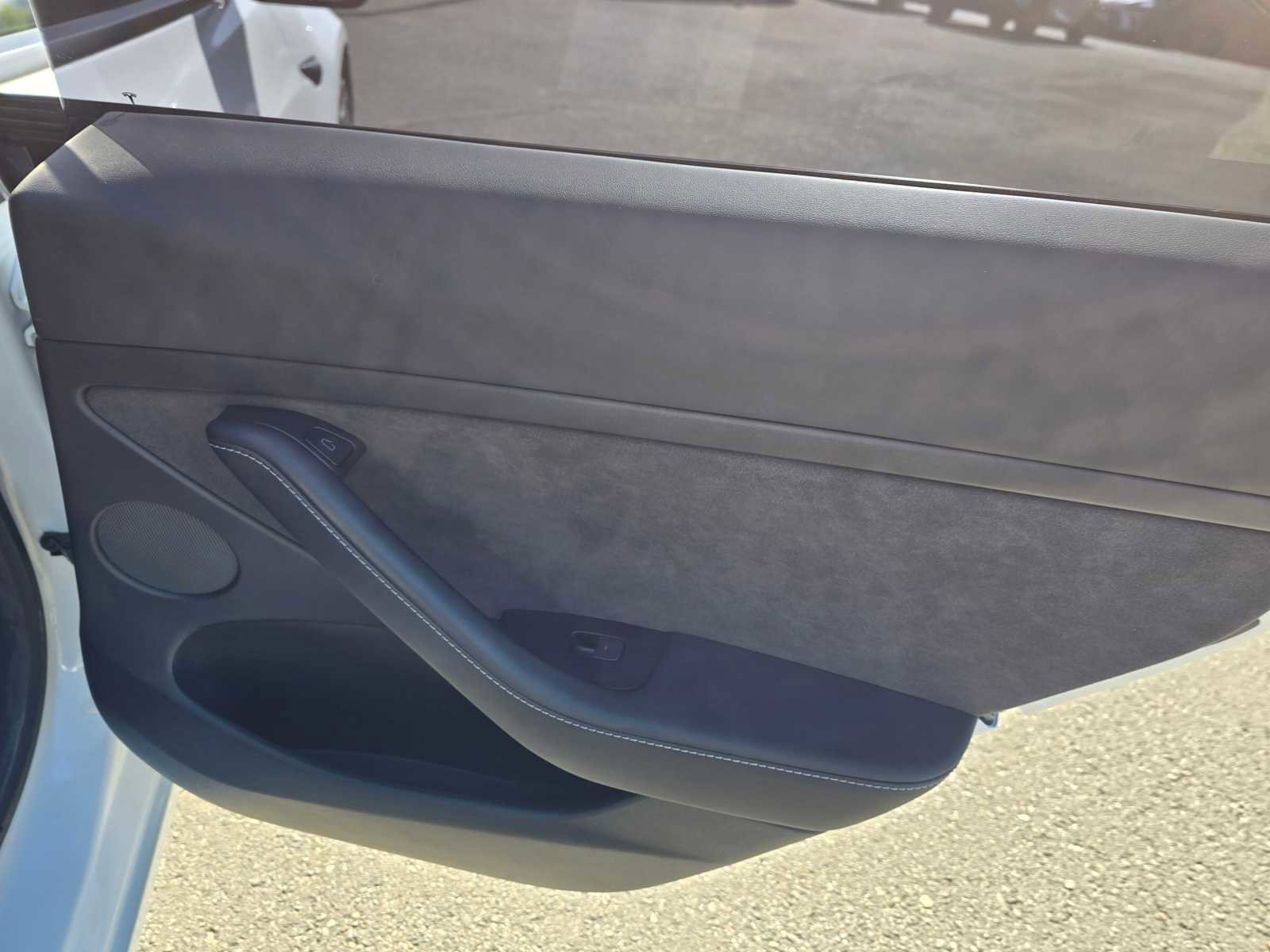 Used 2021 Tesla Model 3 Standard Range Plus RWD image 13