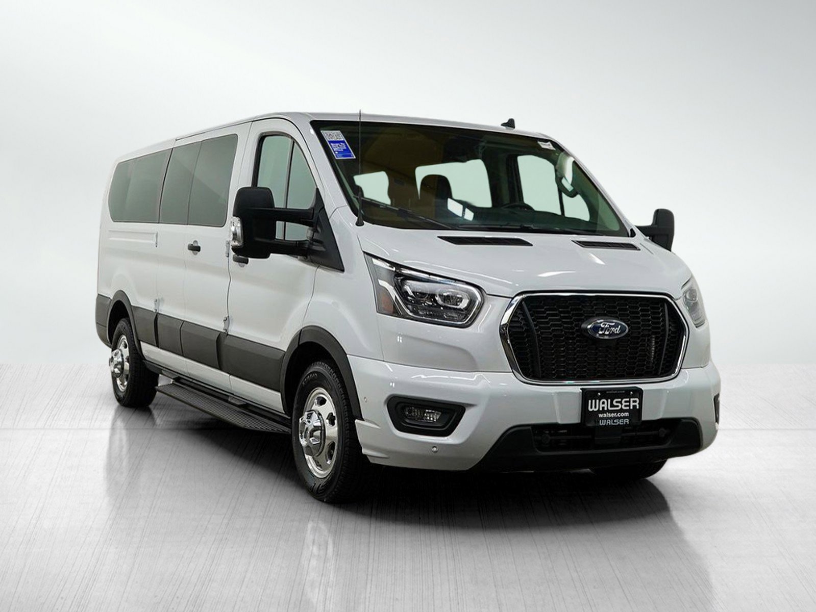 Used 2022 Ford Transit 350 XLT AWD/4WD image 7