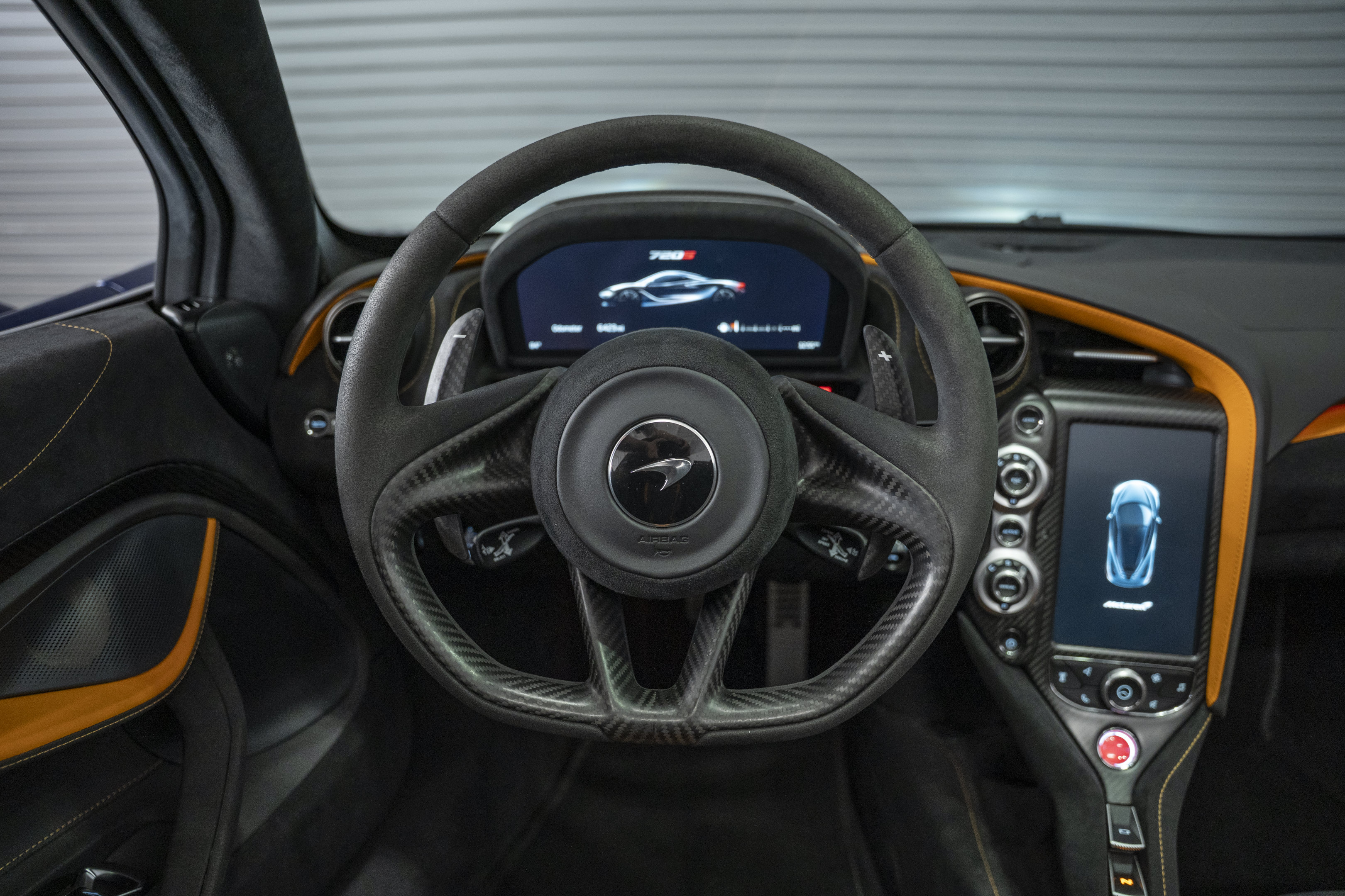 Used 2022 McLaren 720S Spider RWD image 43