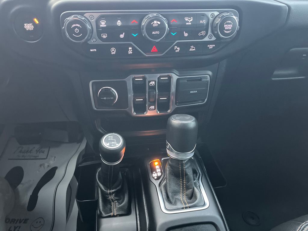 Used 2021 Jeep Wrangler Unlimited Sahara image 19