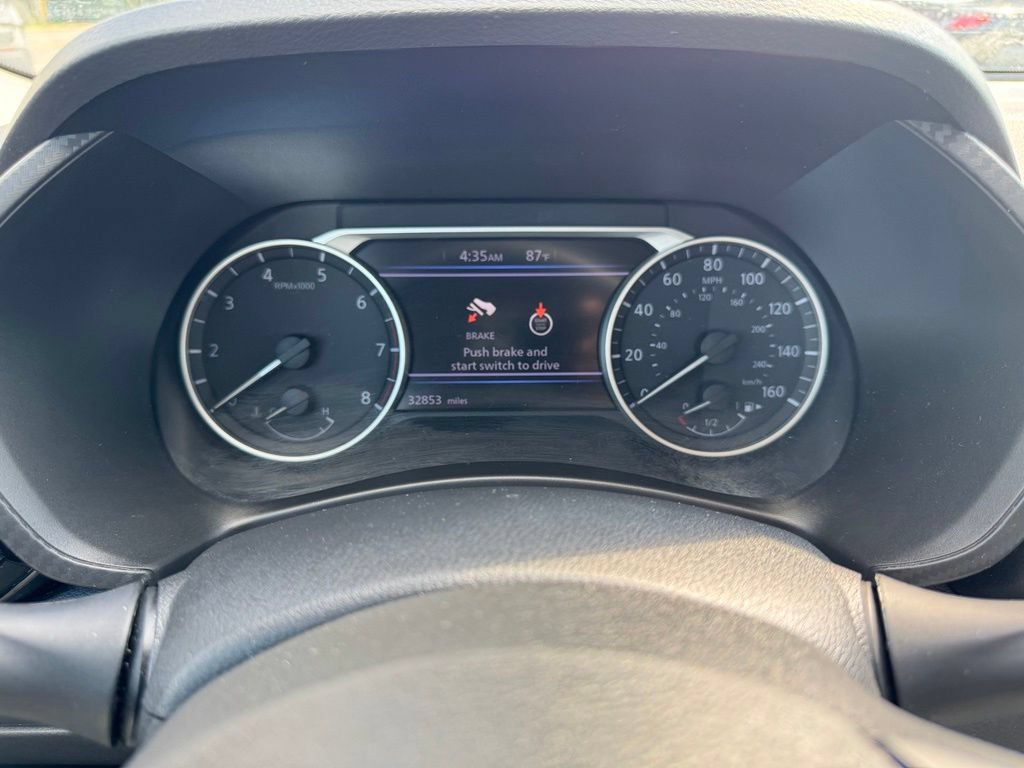 Used 2025 Nissan Sentra SV FWD image 33