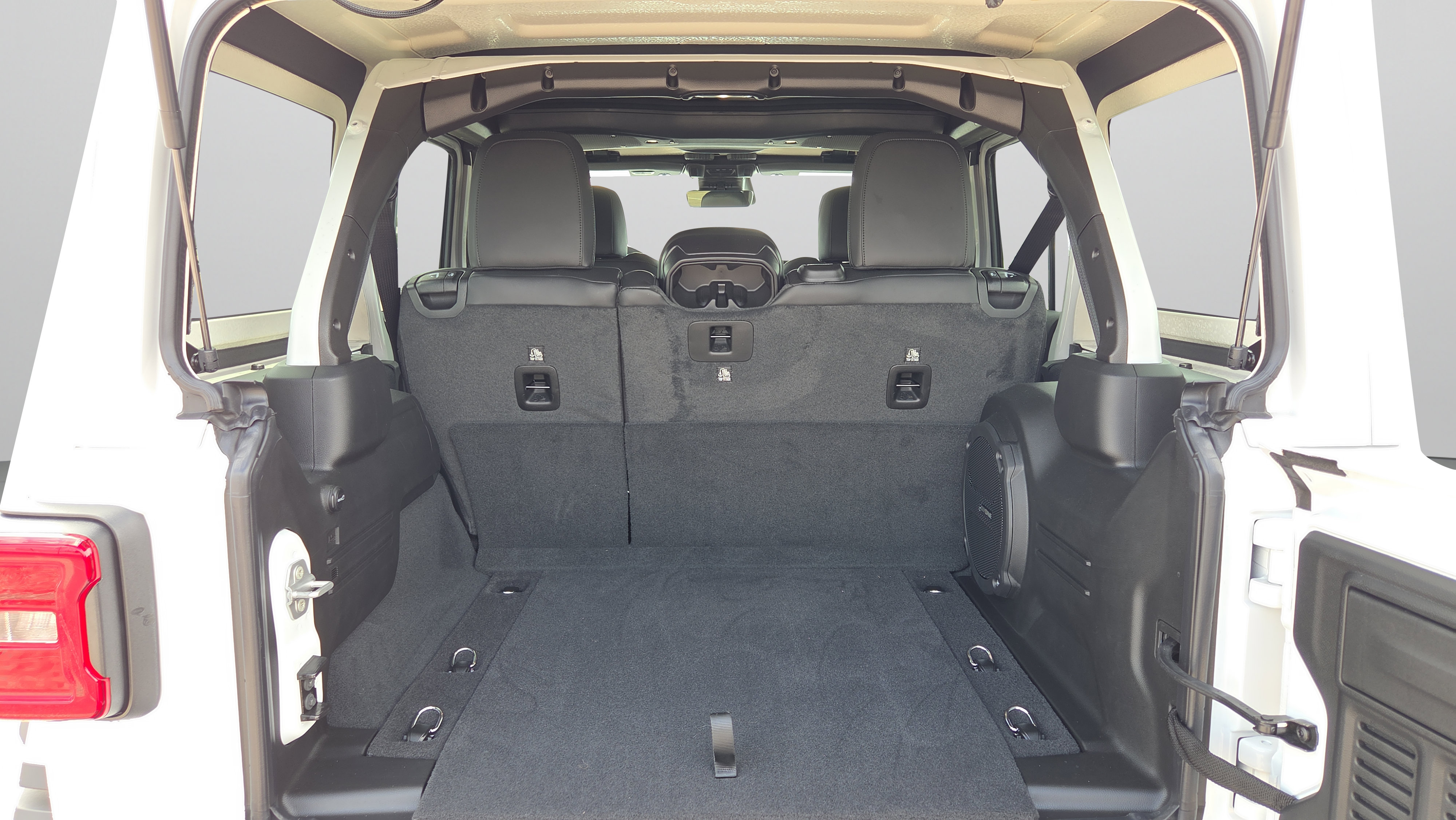 Used 2026 Jeep Wrangler Unlimited Rubicon AWD/4WD image 9