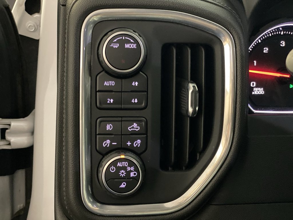Used 2022 Chevrolet Silverado 2500 LTZ w/ LTZ Plus Package AWD/4WD image 42