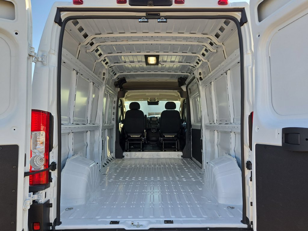 New 2027 RAM ProMaster 2500 w/ Convenience Group FWD image 26