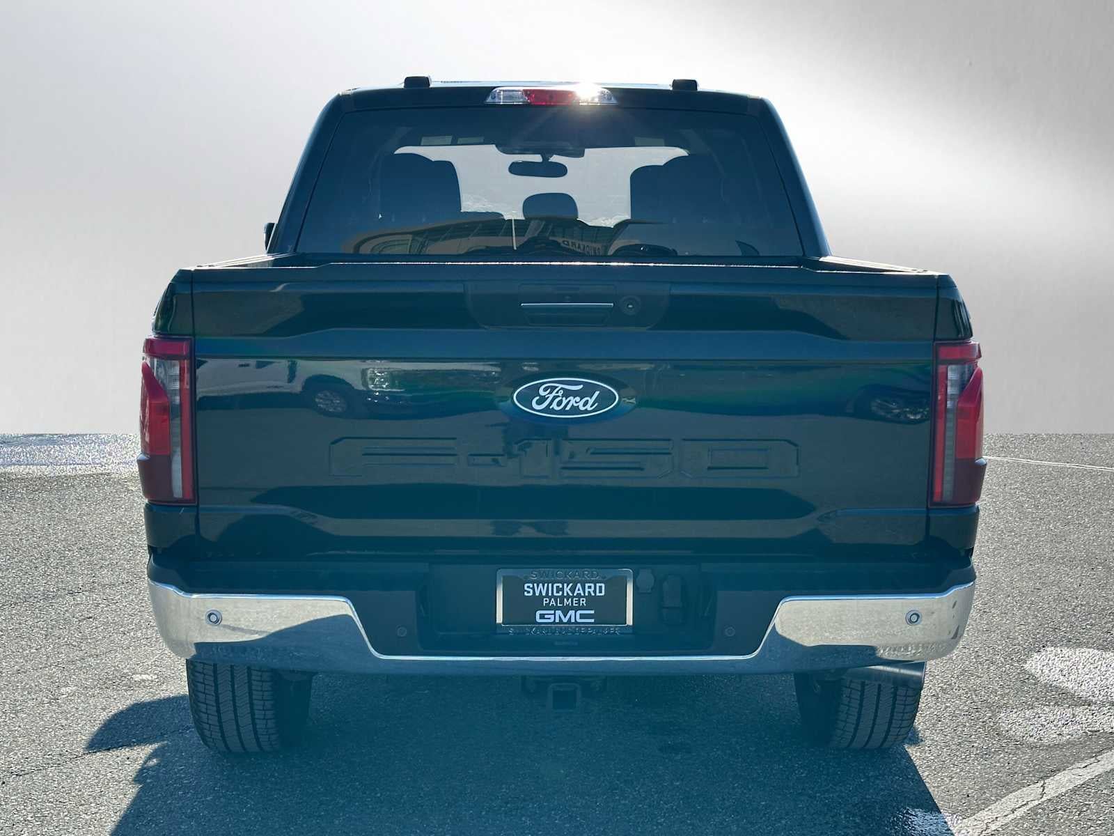 Used 2024 Ford F150 XLT w/ Tow/Haul Package AWD/4WD image 4