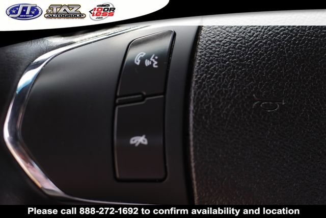Used 2013 Chevrolet Corvette Convertible w/ 3LT Preferred Equipment Group RWD image 27