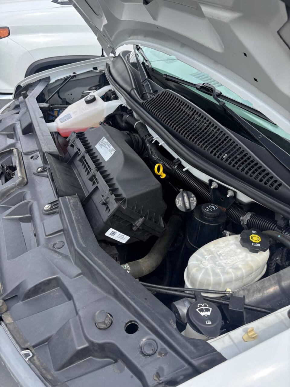 Used 2019 Chevrolet Express 2500 w/ Driver Convenience Package image 33