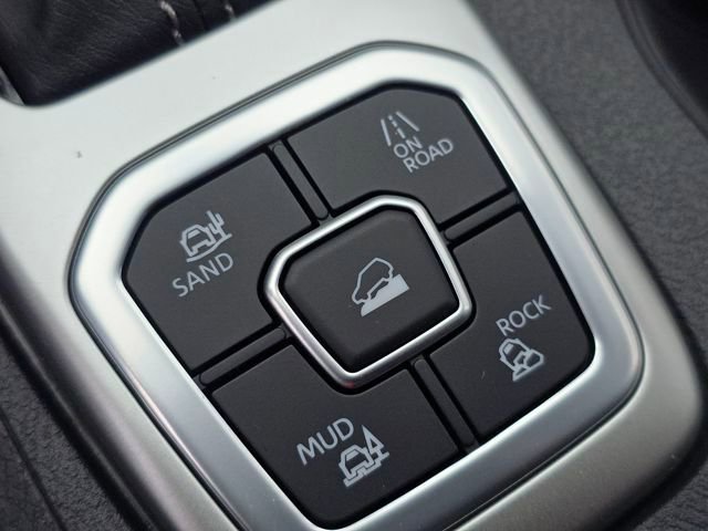 New 2026 Nissan Frontier SV w/ SV Convenience Package image 31