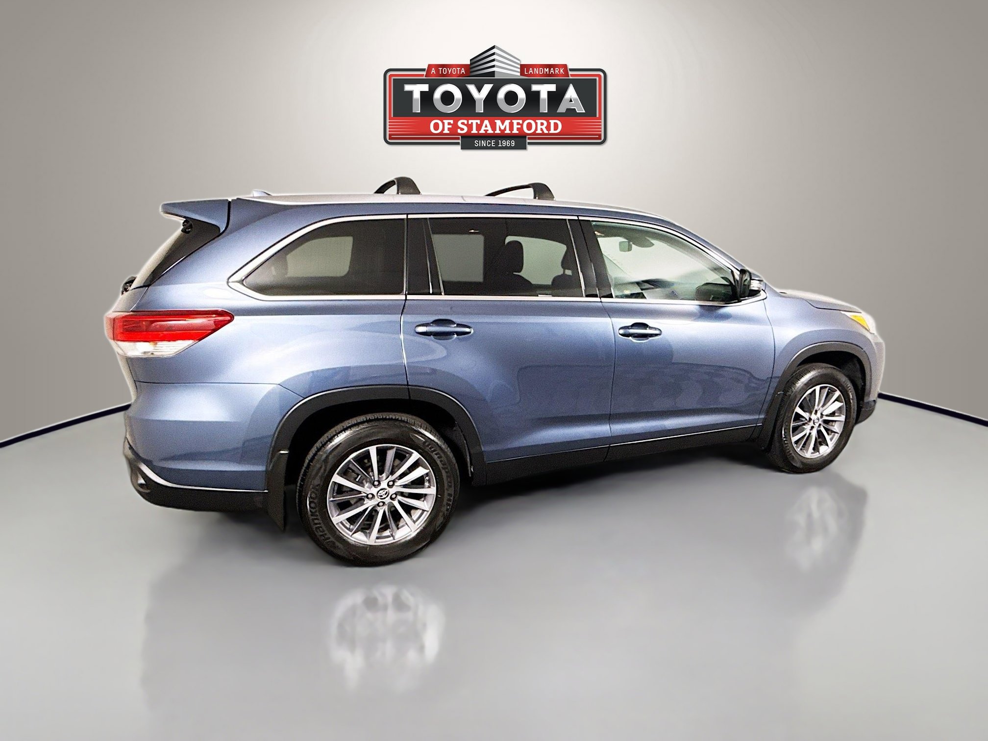 Certified 2019 Toyota Highlander XLE AWD/4WD image 8