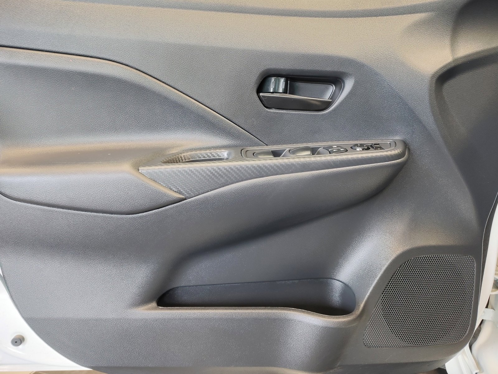 Used 2025 Nissan Versa S w/ Trunk Package FWD image 26