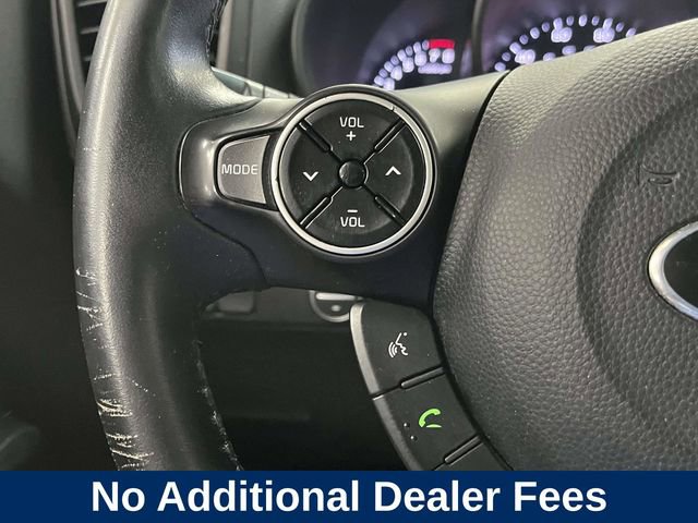 Used 2015 Kia Soul ! w/ Sun & Sound Package FWD image 27
