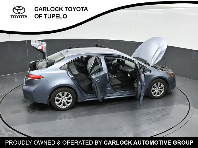Used 2026 Toyota Corolla LE FWD image 61