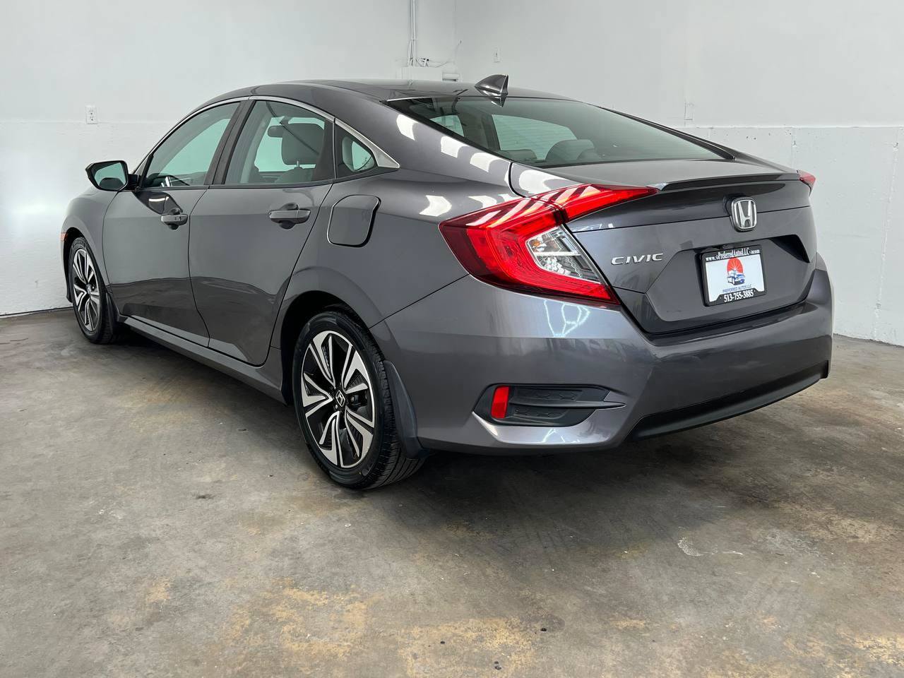 Used 2016 Honda Civic EX-T image 6