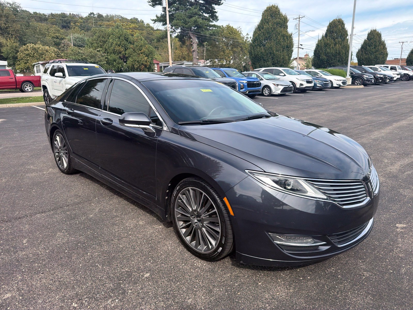 Used 2013 Lincoln MKZ FWD image 7