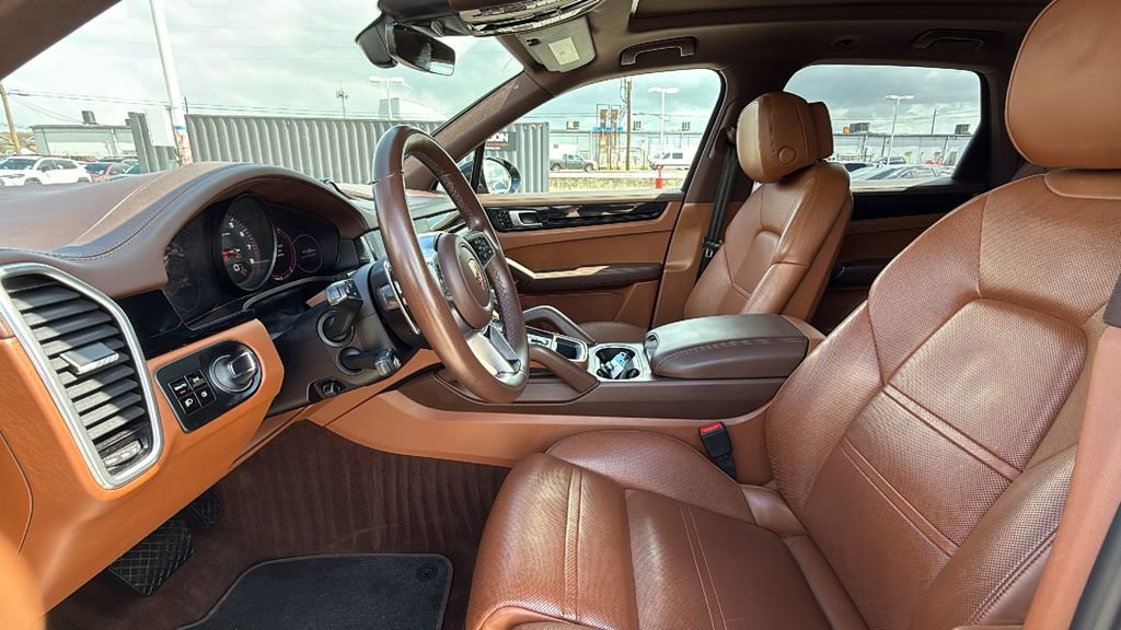 Used 2019 Porsche Cayenne image 10