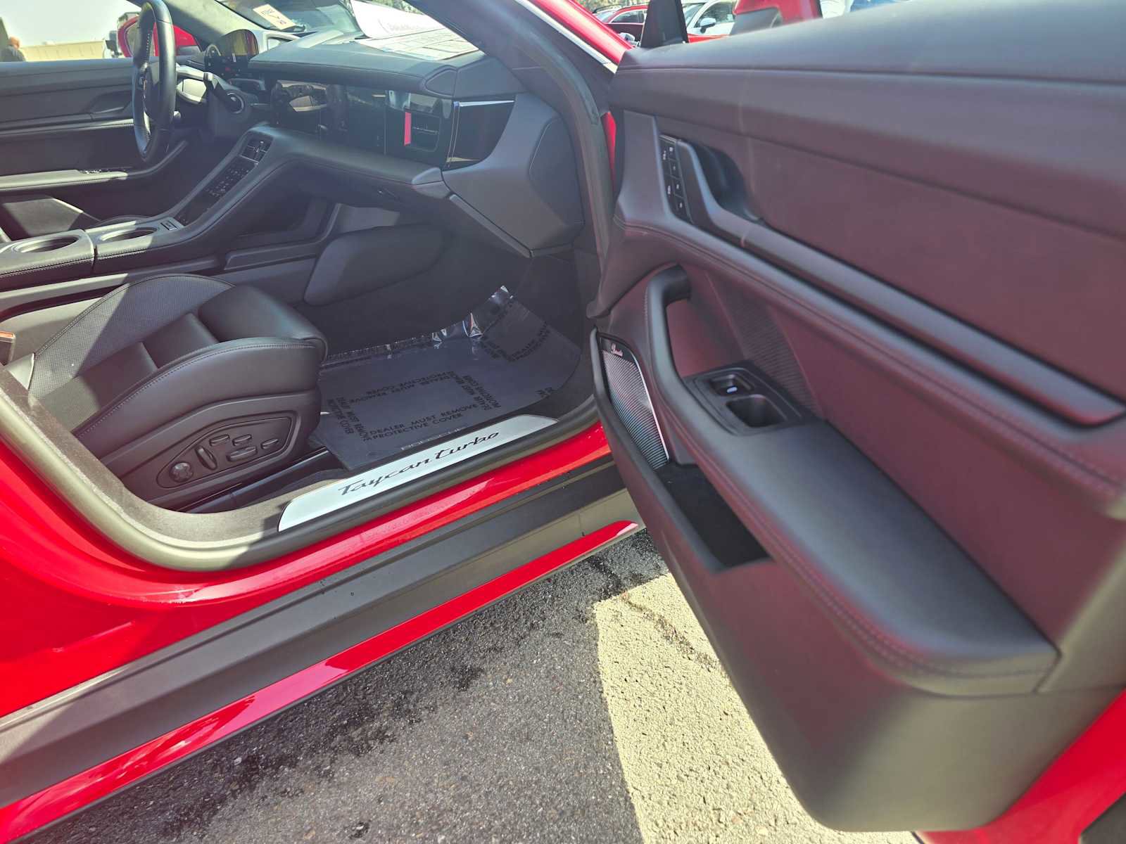 Used 2024 Porsche Taycan Turbo image 10