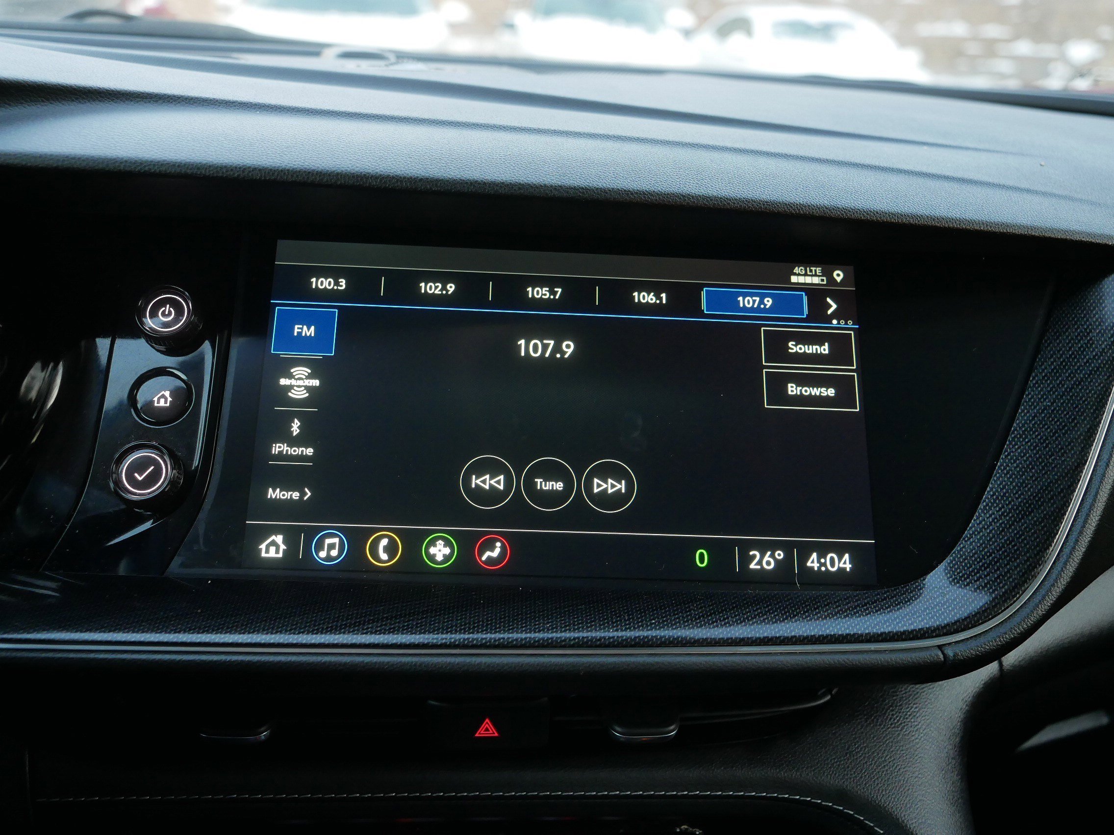 Used 2023 Buick Envision Preferred image 23