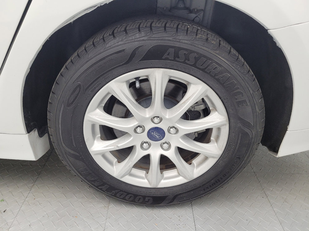 Used 2018 Ford Fusion S image 31