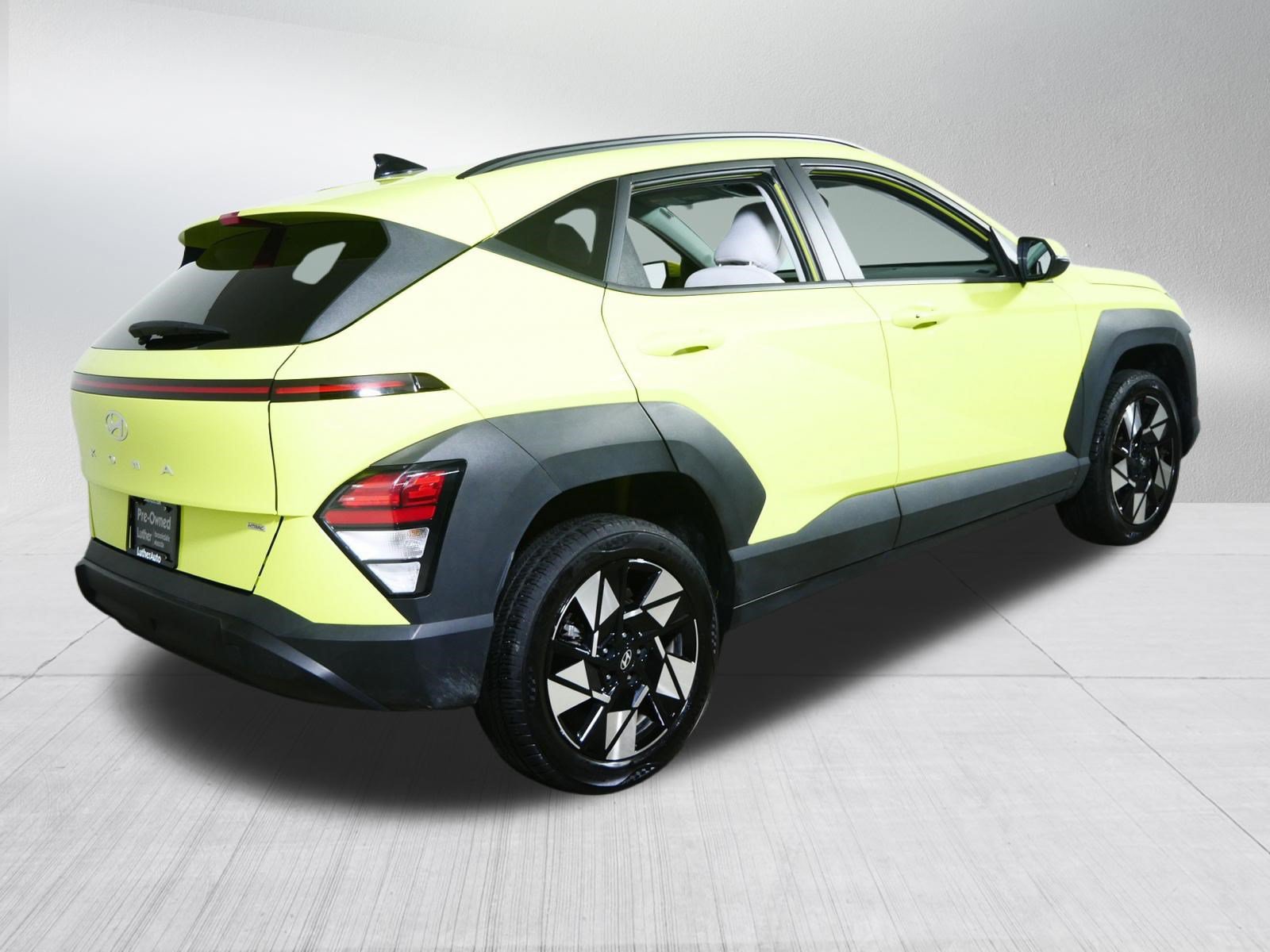 Used 2025 Hyundai Kona SEL AWD/4WD image 7