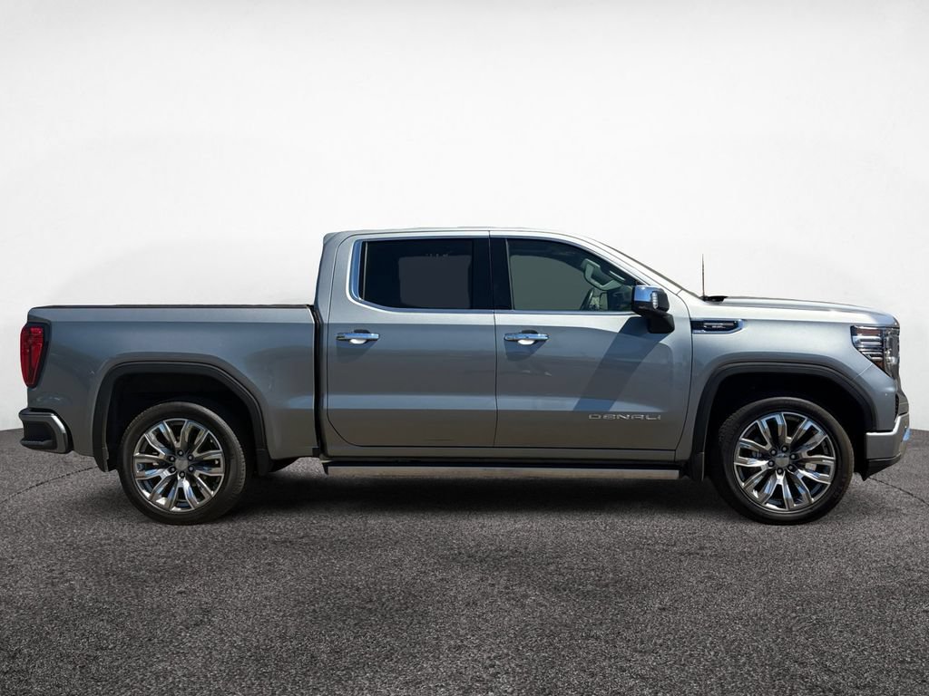 Used 2023 GMC Sierra 1500 Denali w/ Denali Reserve Package AWD/4WD image 6