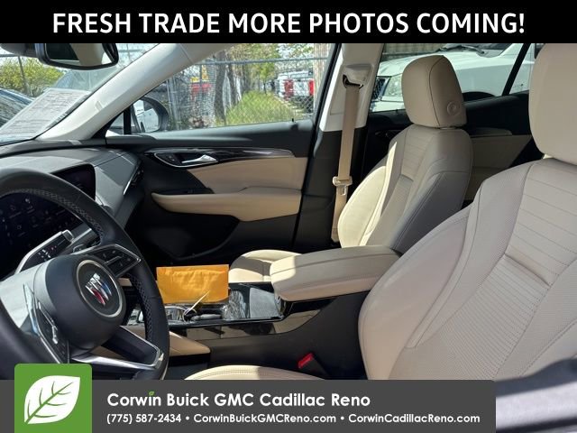 Used 2025 Buick Envision Preferred image 10