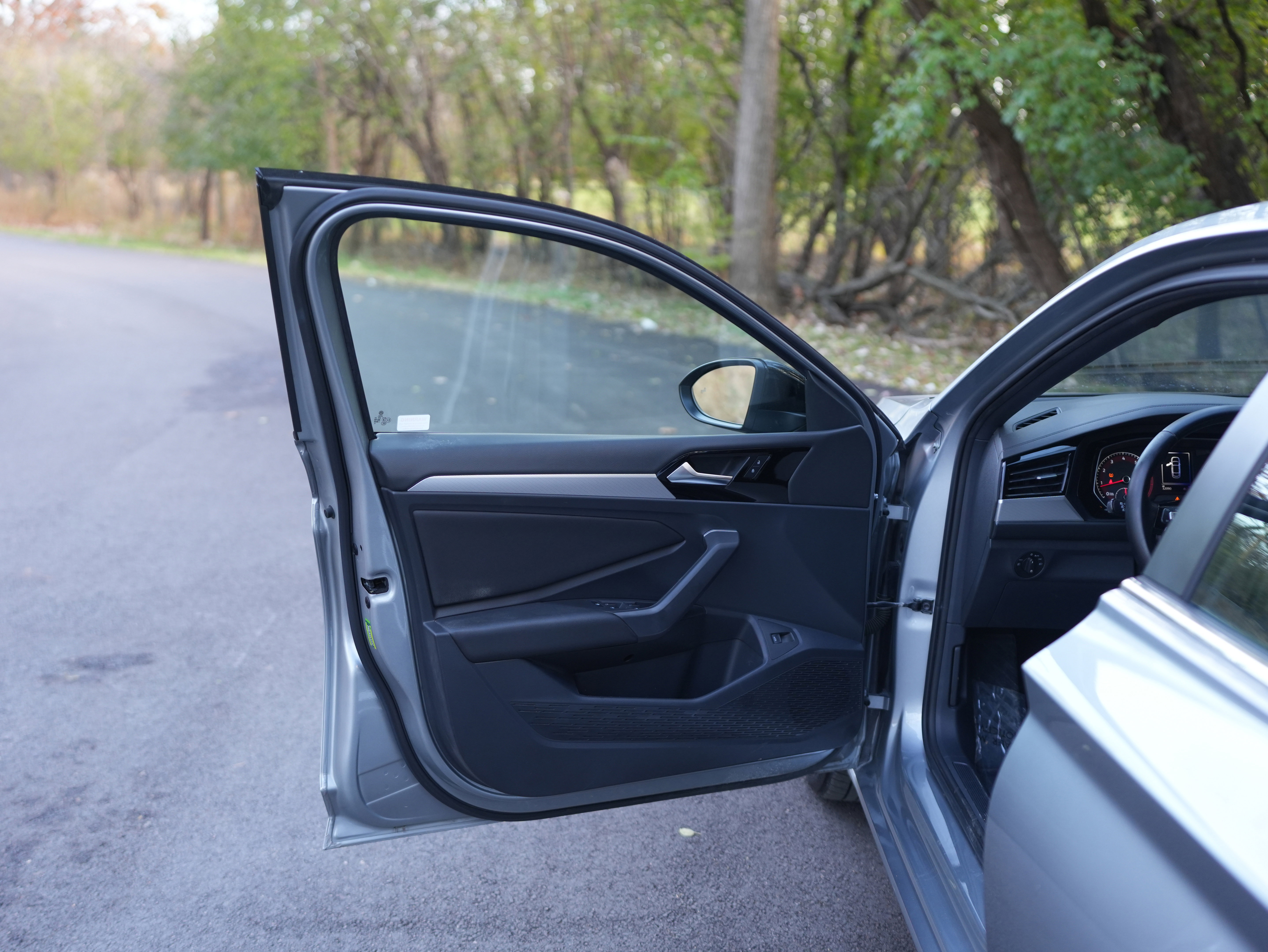 Used 2020 Volkswagen Jetta R-Line image 28