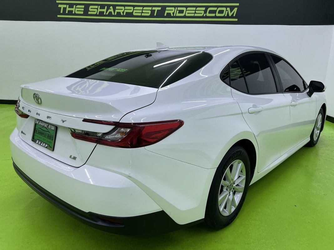 Used 2025 Toyota Camry LE FWD image 10