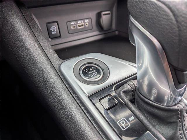 Used 2024 Nissan Sentra SV image 17