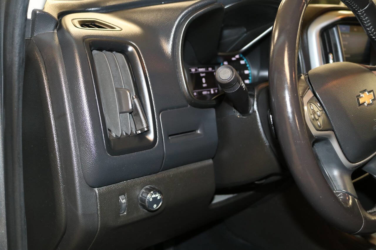 Used 2022 Chevrolet Colorado LT w/ Fleet Safety Package image 58