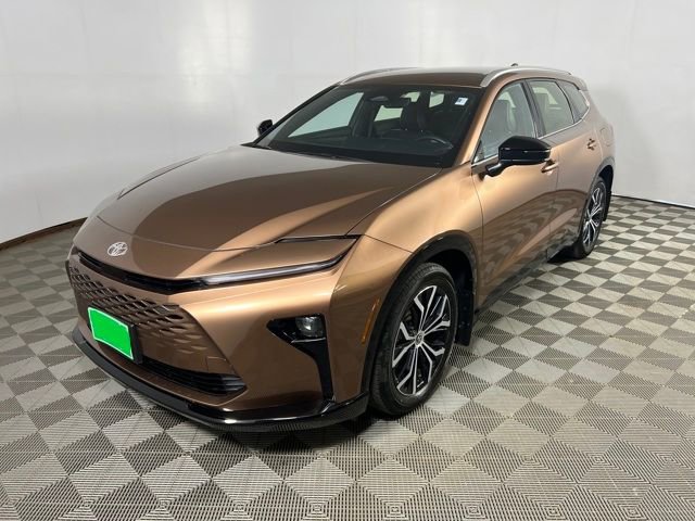 Used 2025 Toyota Crown Signia image 11