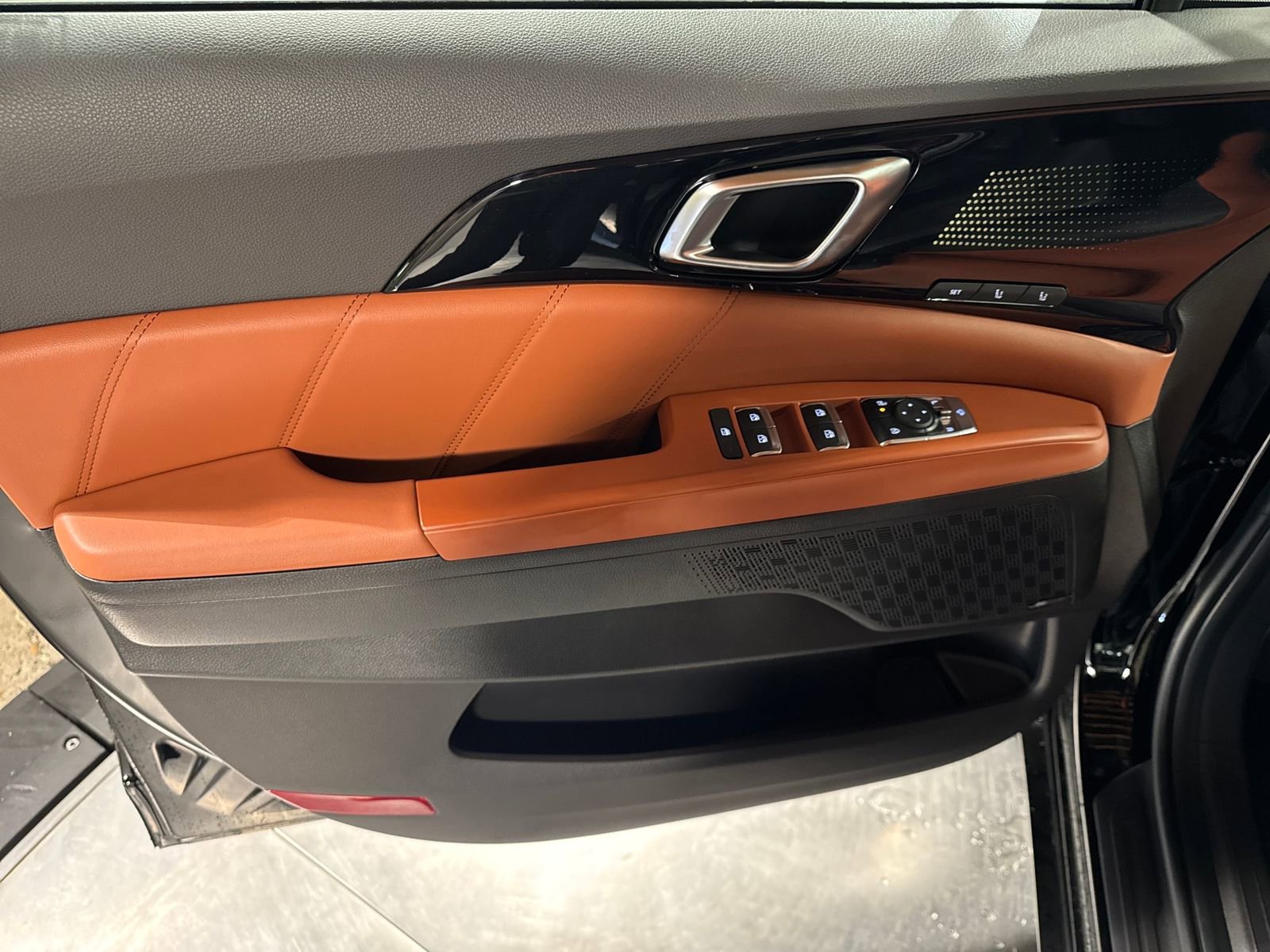 New 2026 Kia Carnival SX Prestige image 25