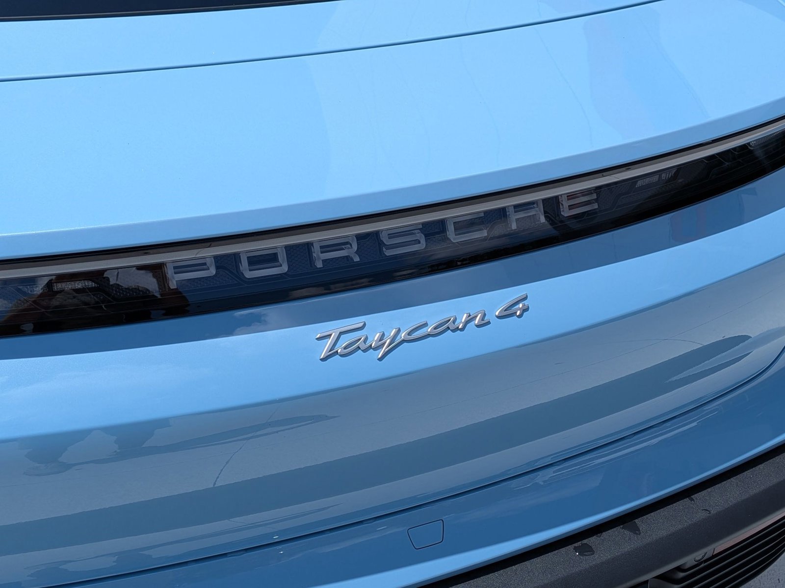 New 2026 Porsche Taycan AWD/4WD image 13