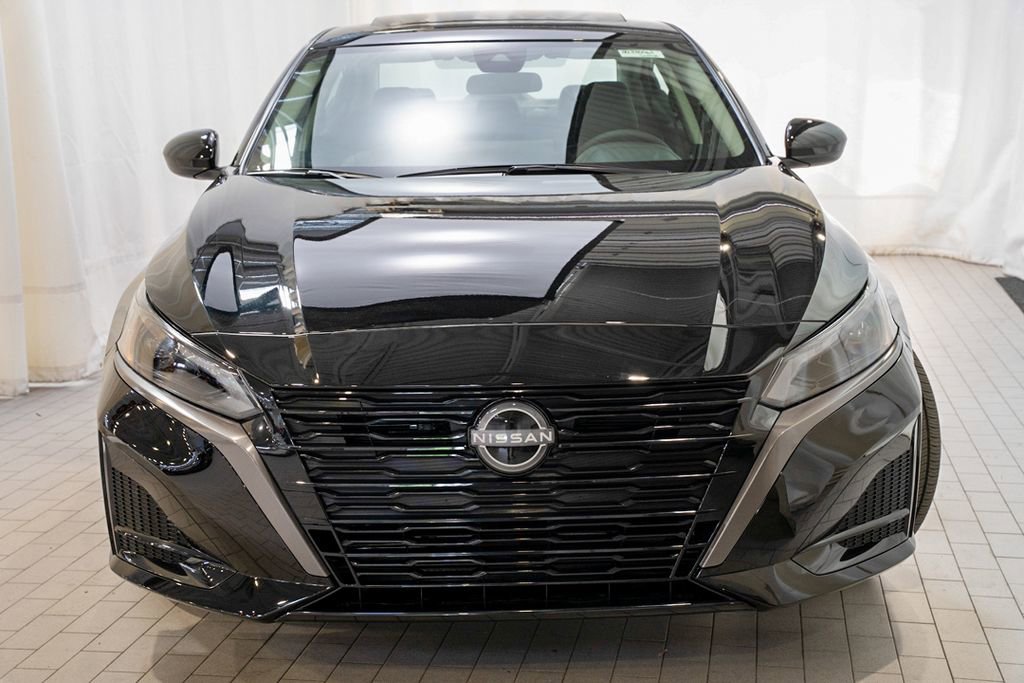 New 2026 Nissan Altima 2.5 SV w/ SV Premium Package FWD image 2