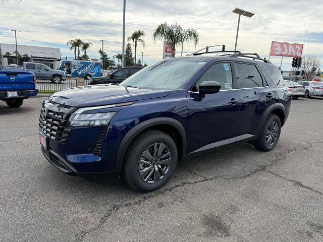 New 2026 Nissan Pathfinder SV image 3