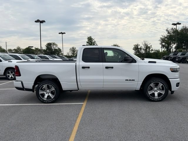 New 2026 RAM 1500 Express AWD/4WD image 7
